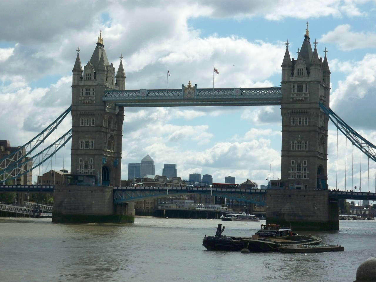 london thames tower bridge free photo