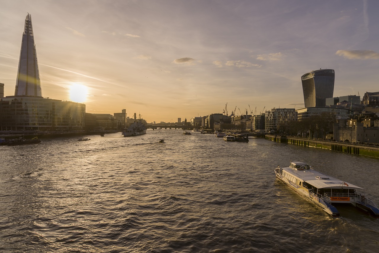 london river thames tower bridge free photo