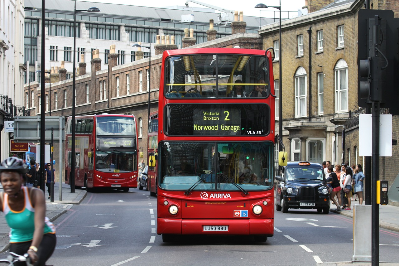 london bus traffic free photo