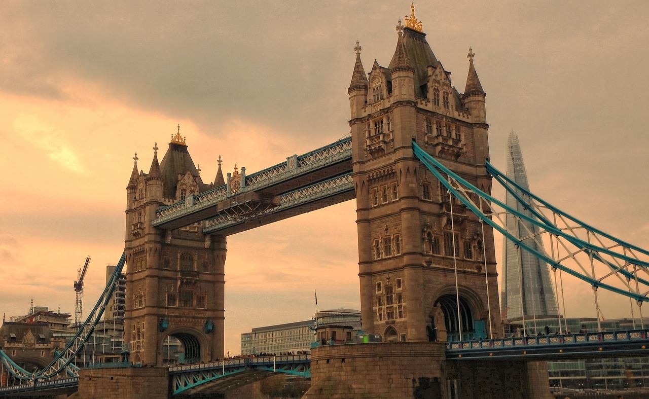 london city tower bridge free photo