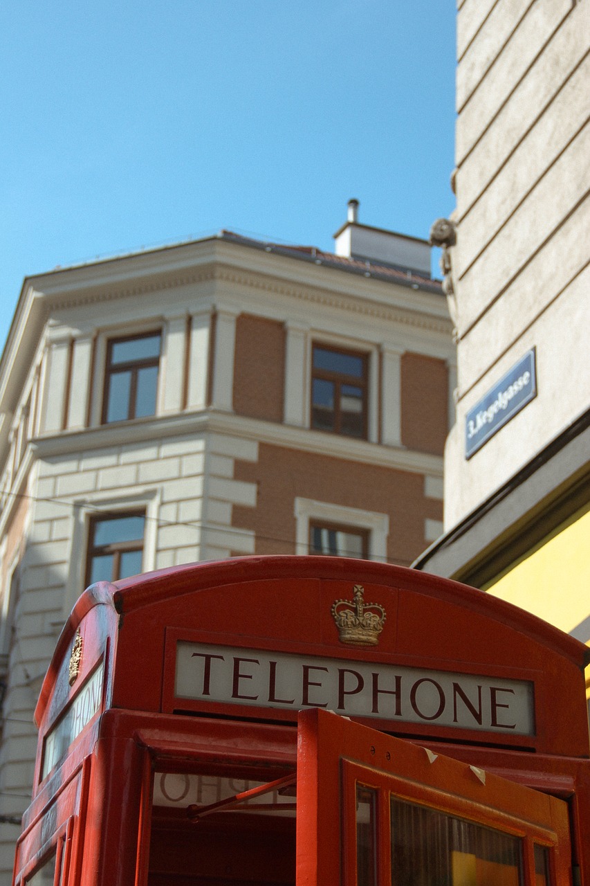 london  red  phone free photo