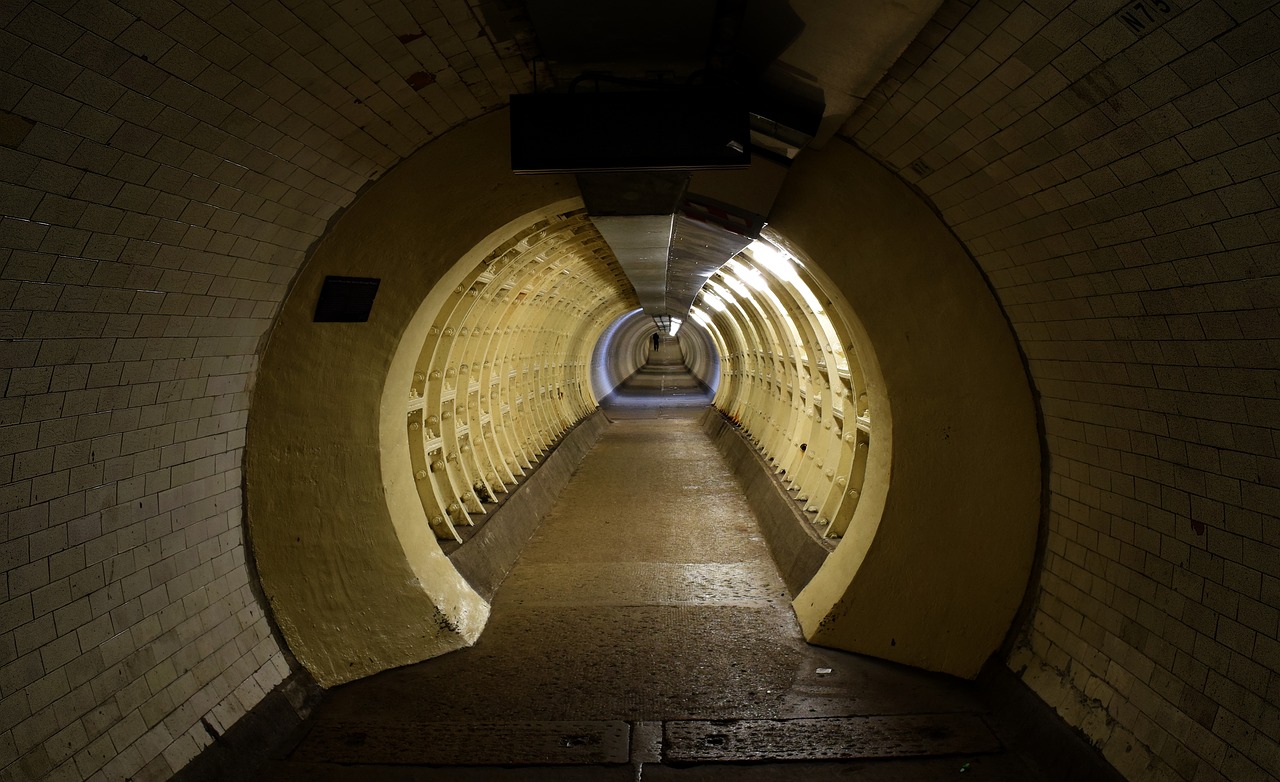 london  tunnel  blackwall free photo