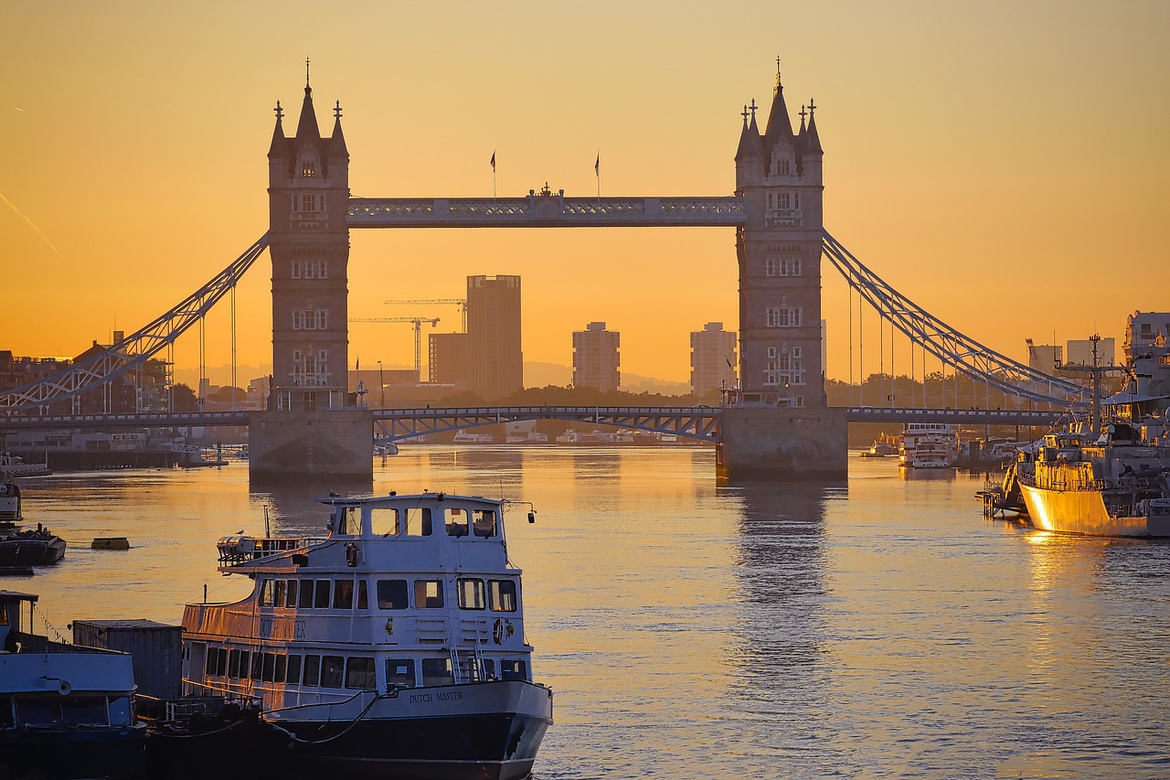 london  tower bridge  england free photo