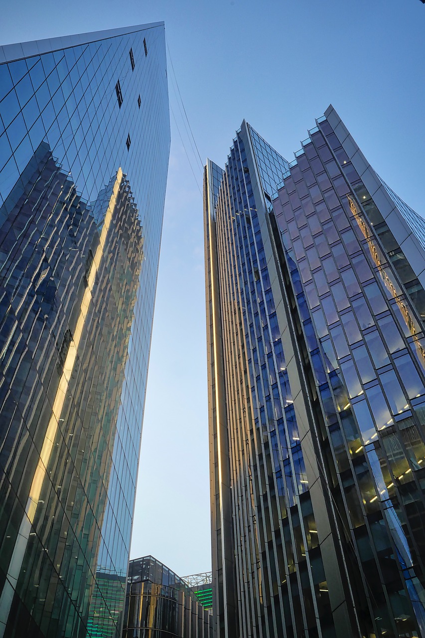 london  england  mirroring free photo