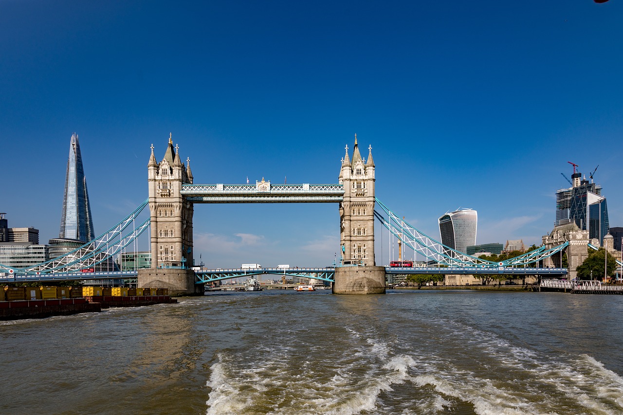 london  river thames  england free photo