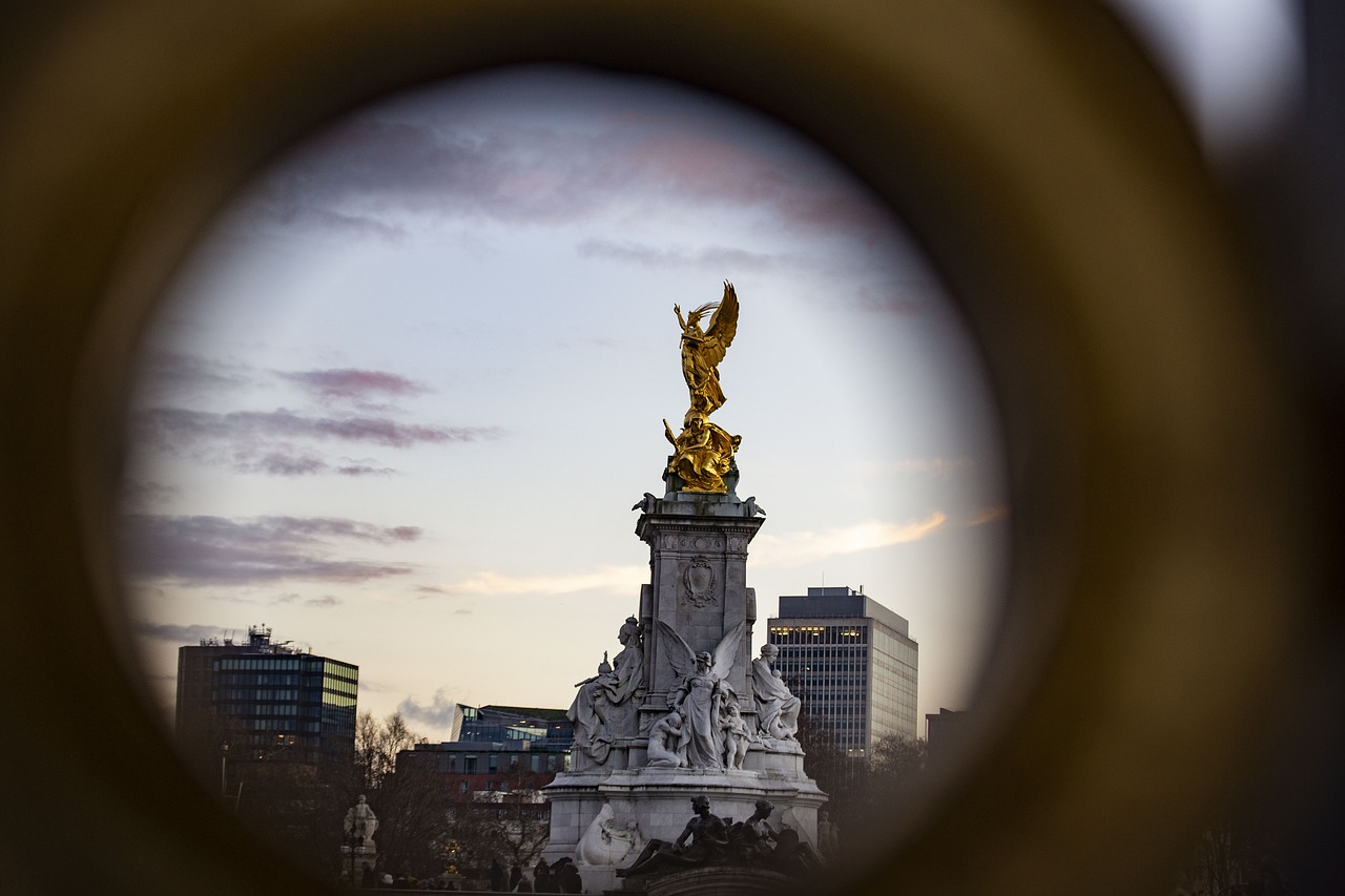 london  statue  monument free photo