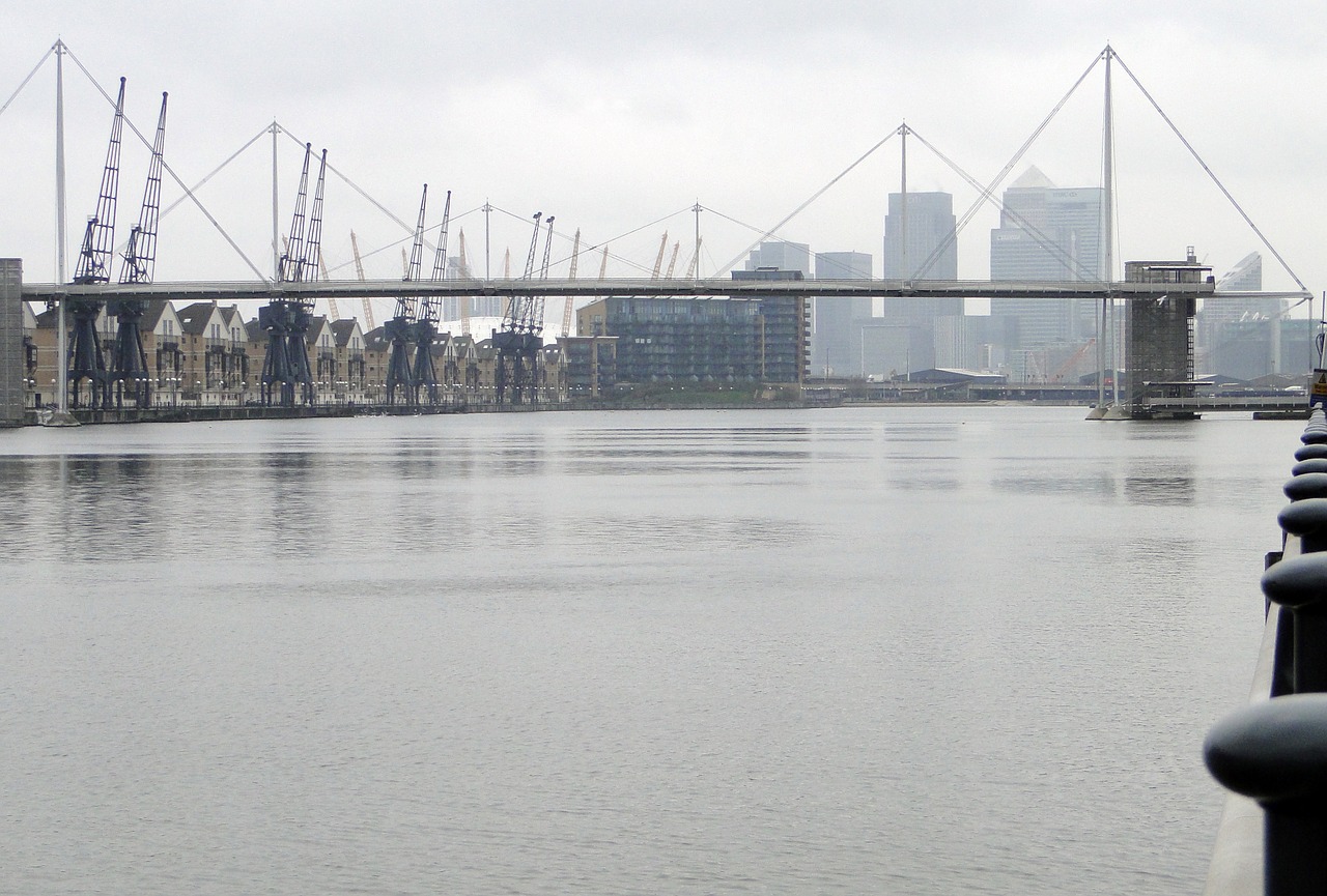 london harbour cranes cranes free photo