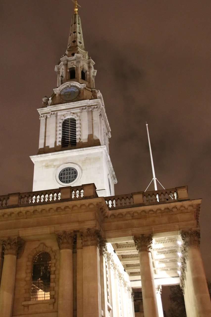 london church architecture free photo