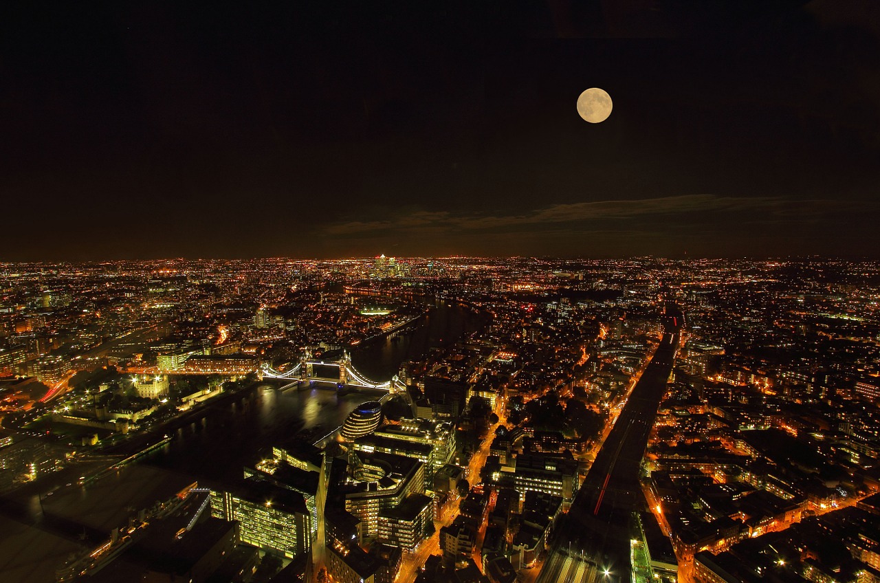 london city night free photo