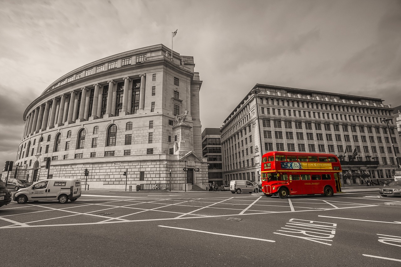 london building transport free photo