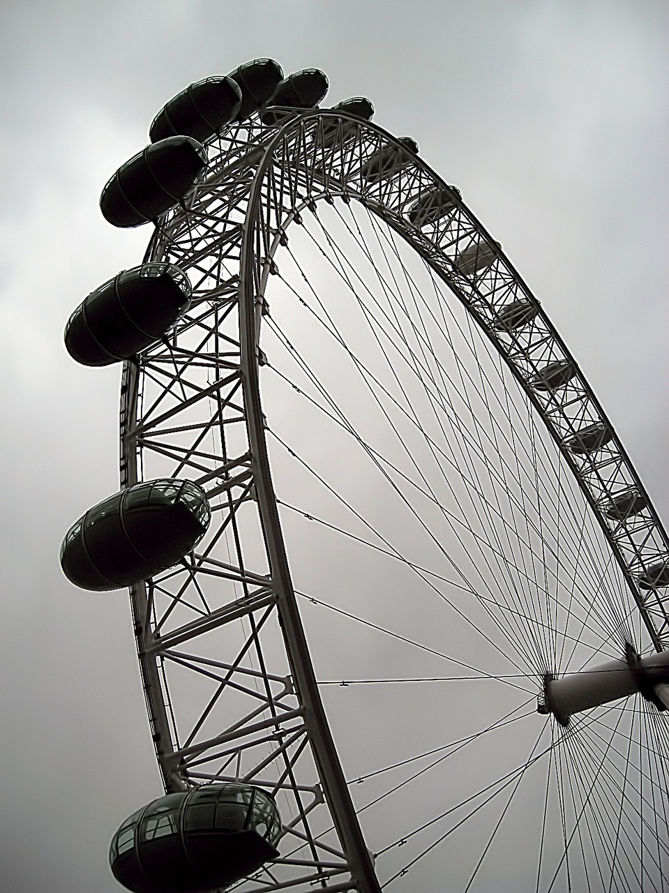 london eye ferris wheel london free photo