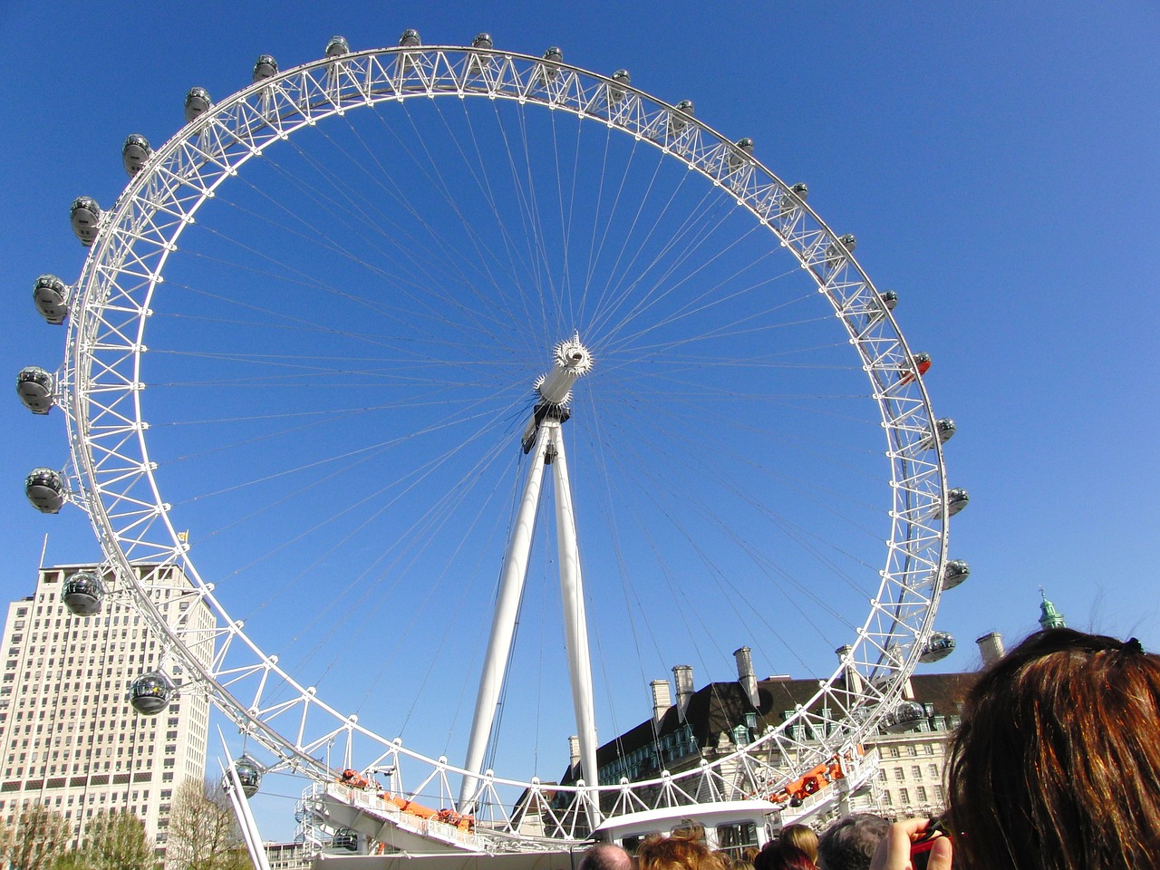 london eye london ferris wheel free photo