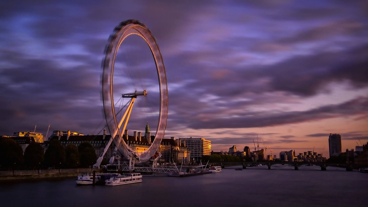 london eye ferris wheel london free photo