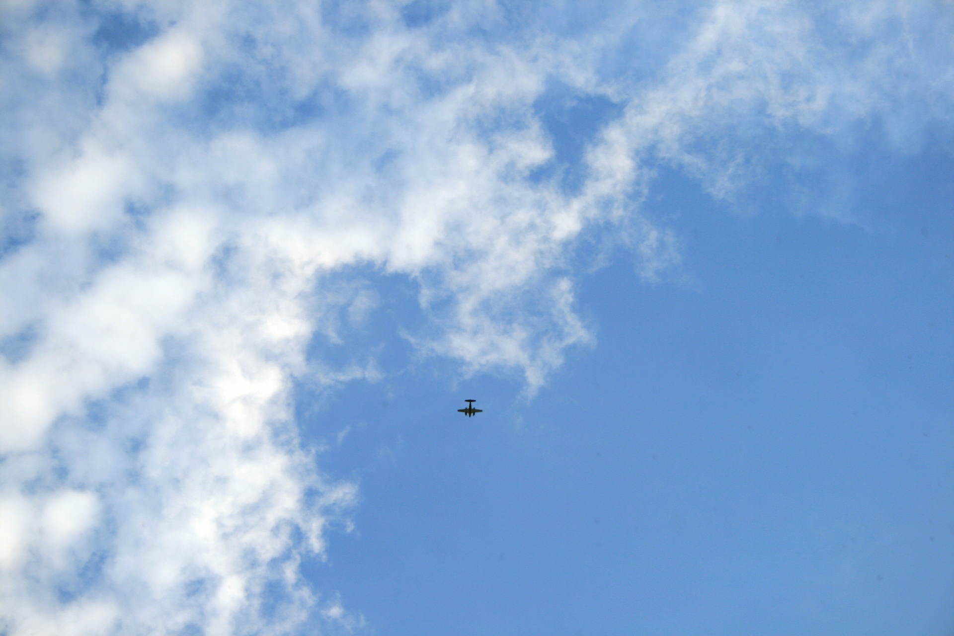 sky blue cloud free photo