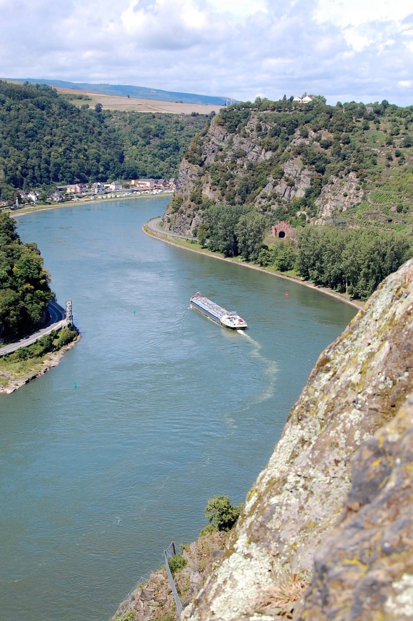 loreley abyss rhine free photo