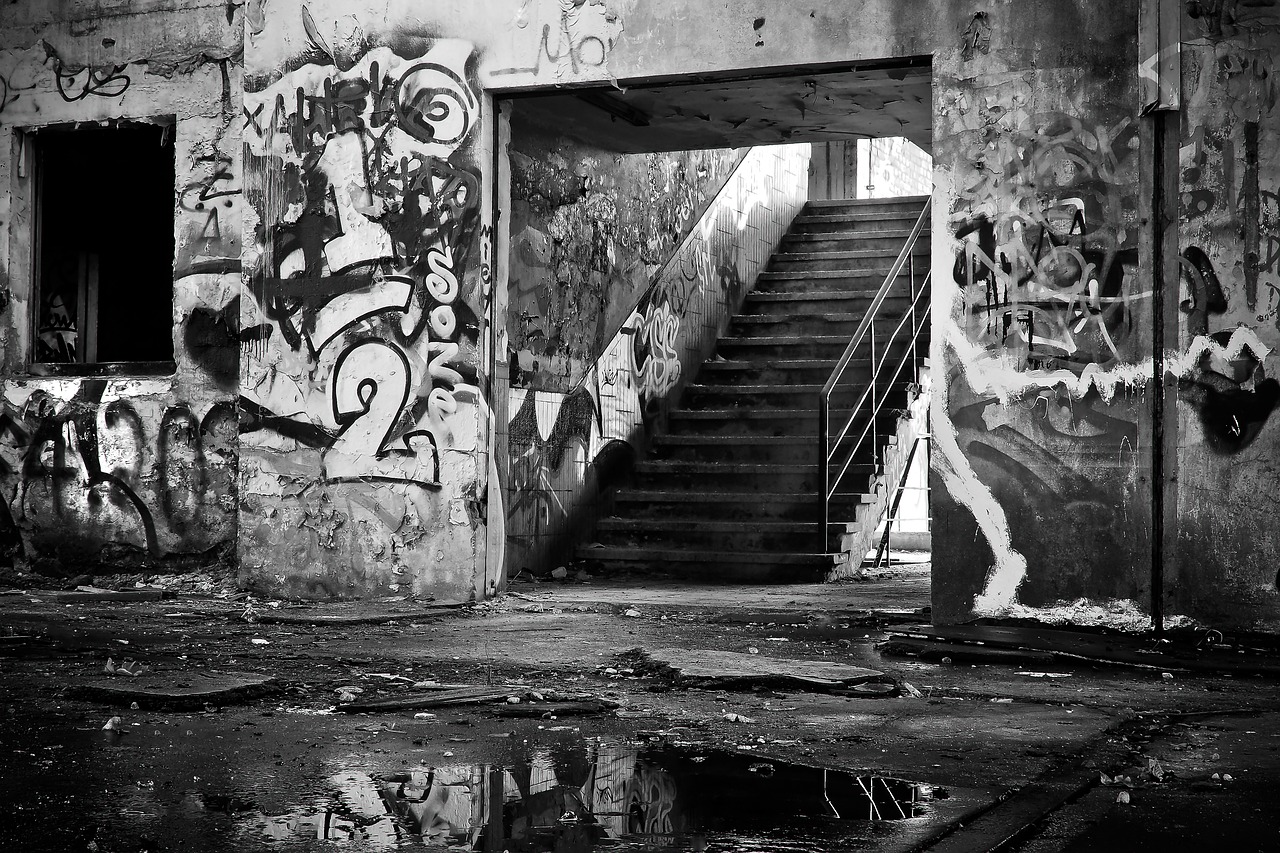 lost places old decay free photo