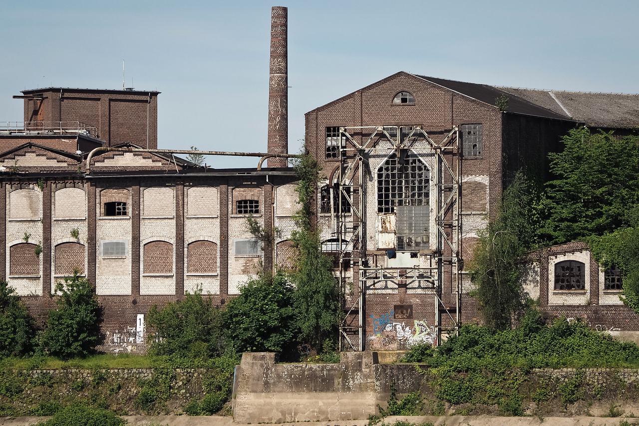 lost places factory break up free photo