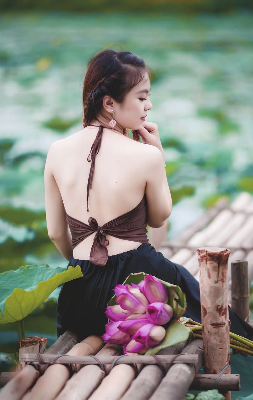 lotus  teen  nice free photo