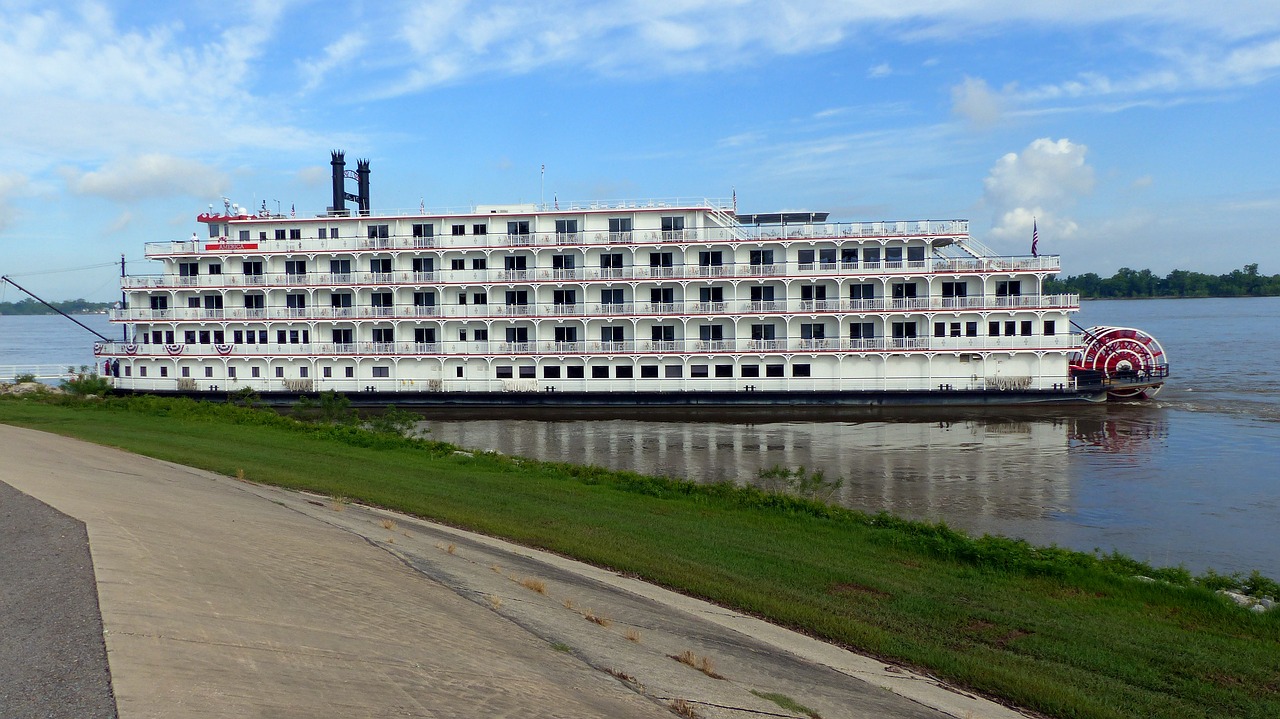 louisiana  boat  dawn free photo