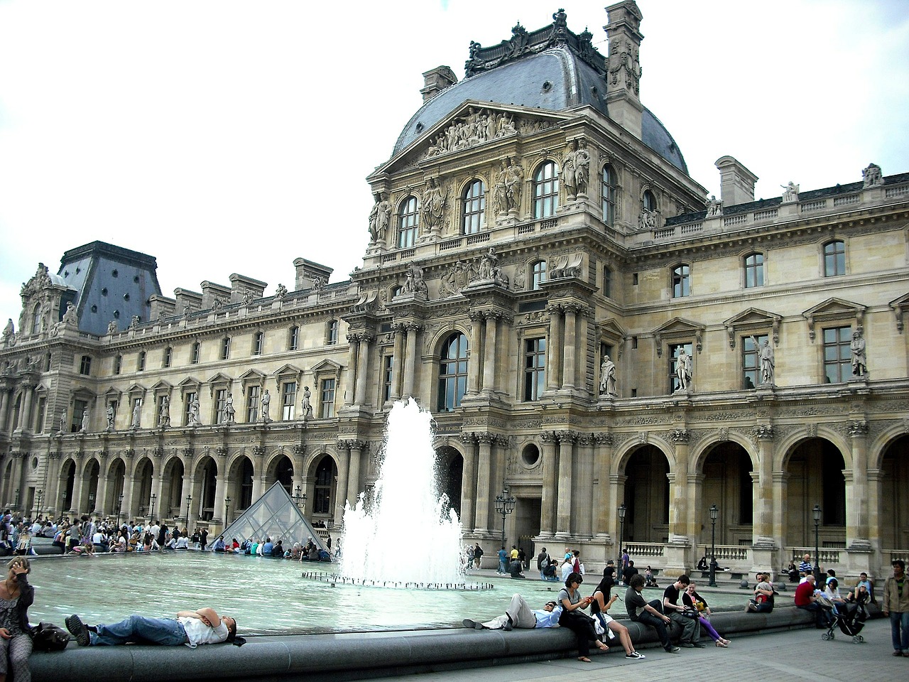 louvre paris france free photo