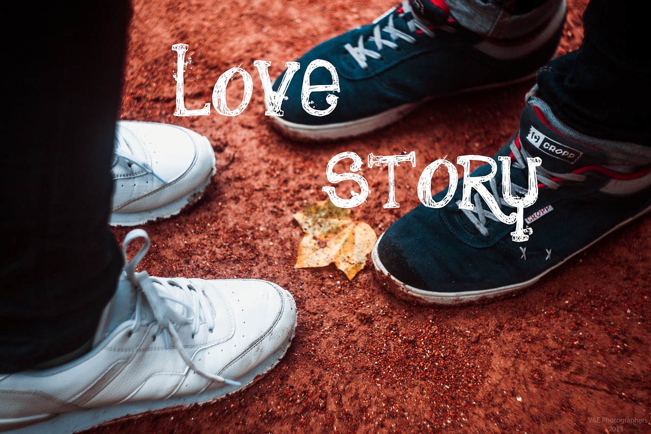 love shoes boy and girl free photo