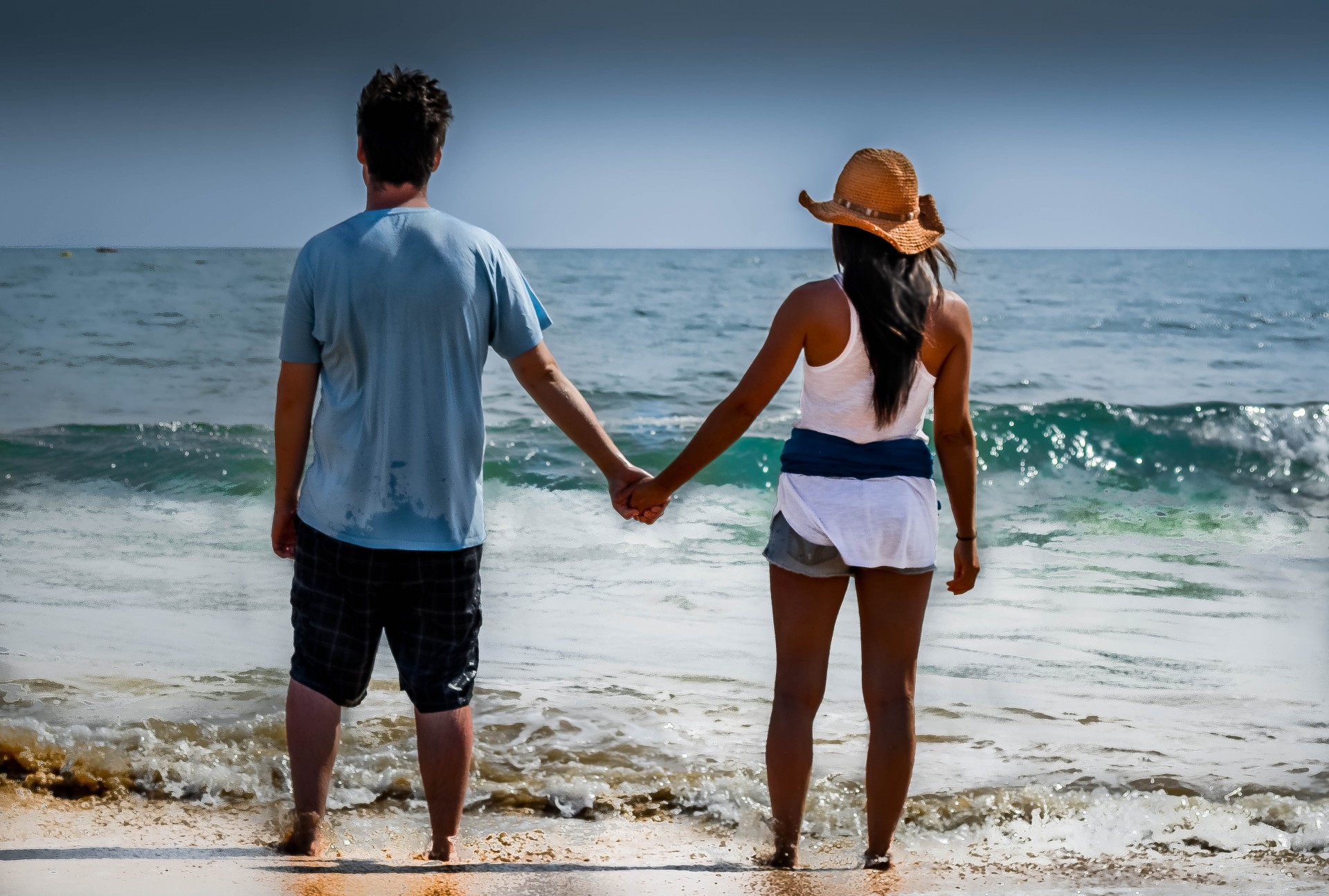 love couple beach free photo