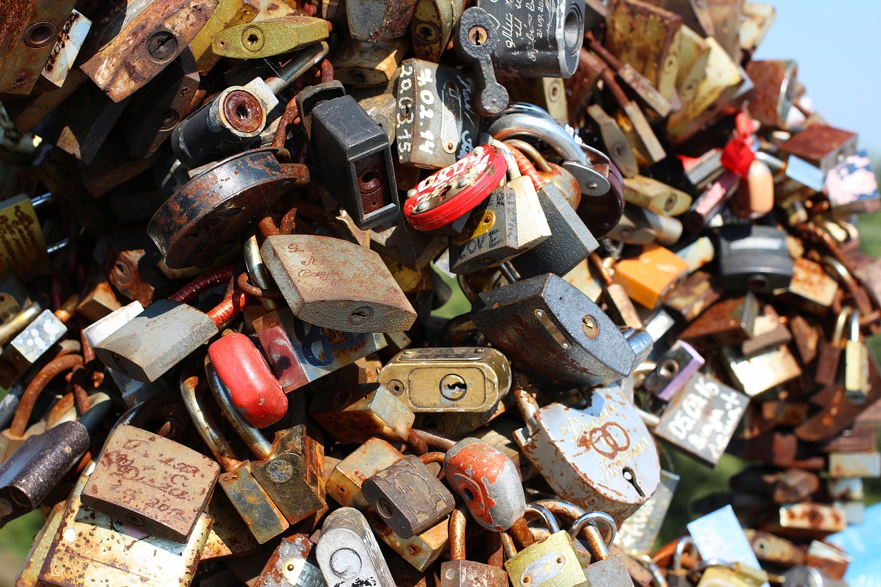 love locks keys free photo