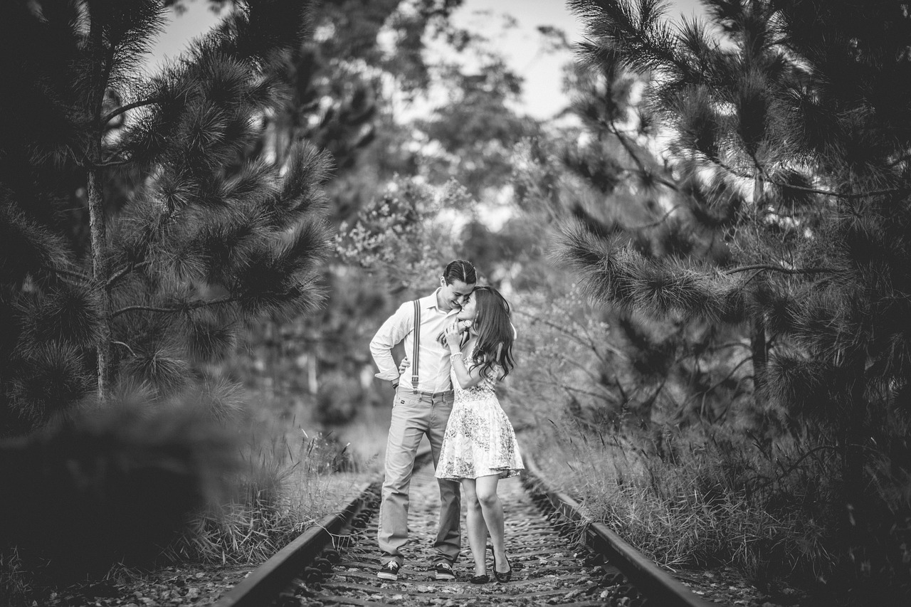 nature love couple in love free photo