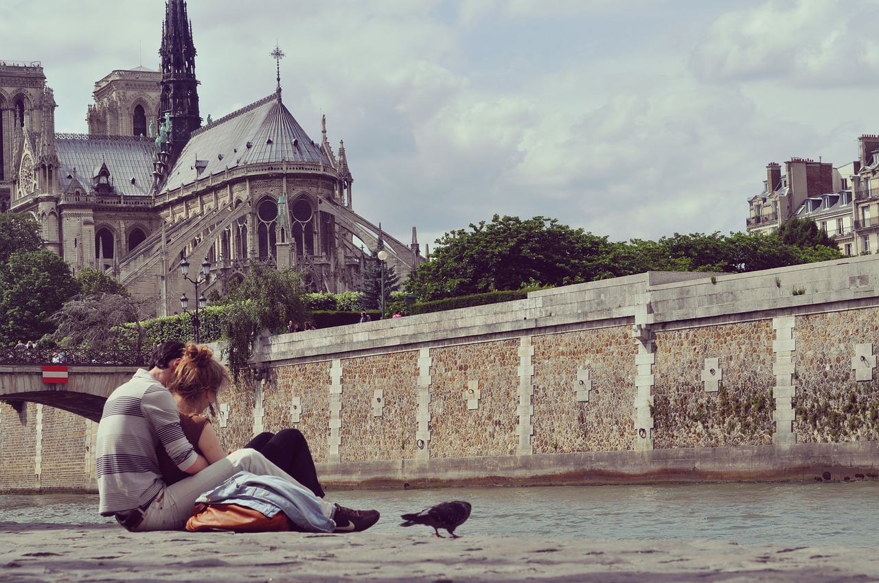 love couple paris free photo