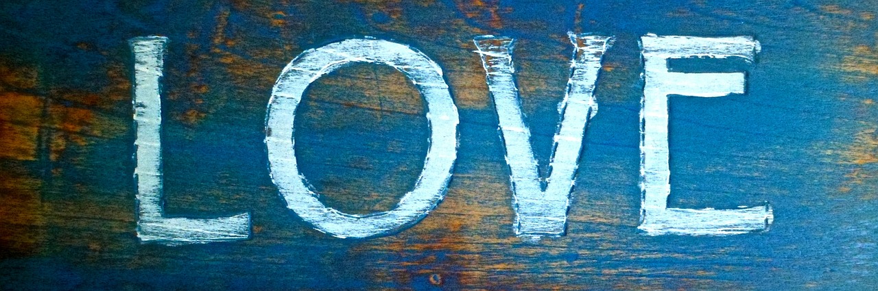 love wooden sign sign free photo