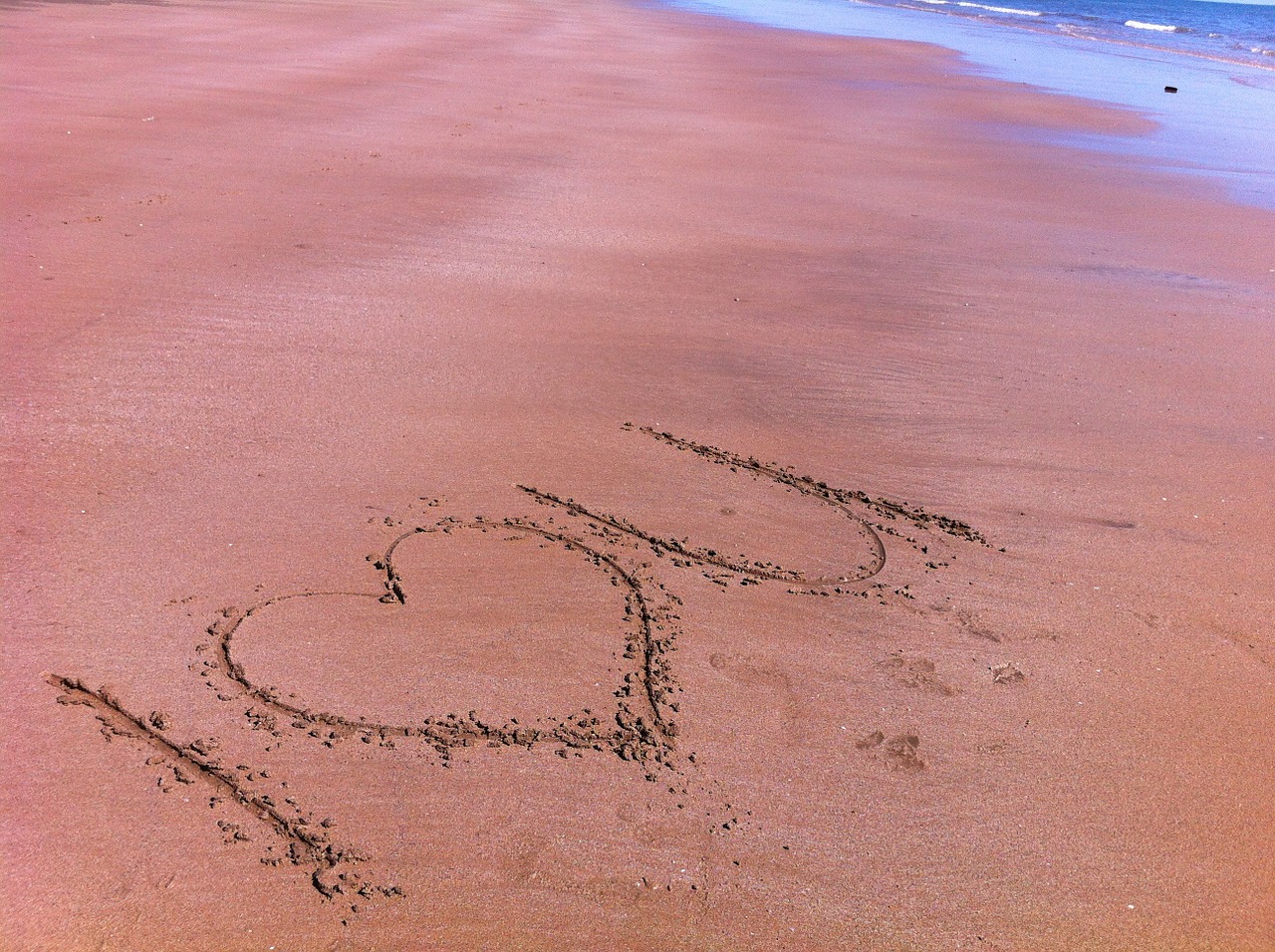 love i love you sand free photo