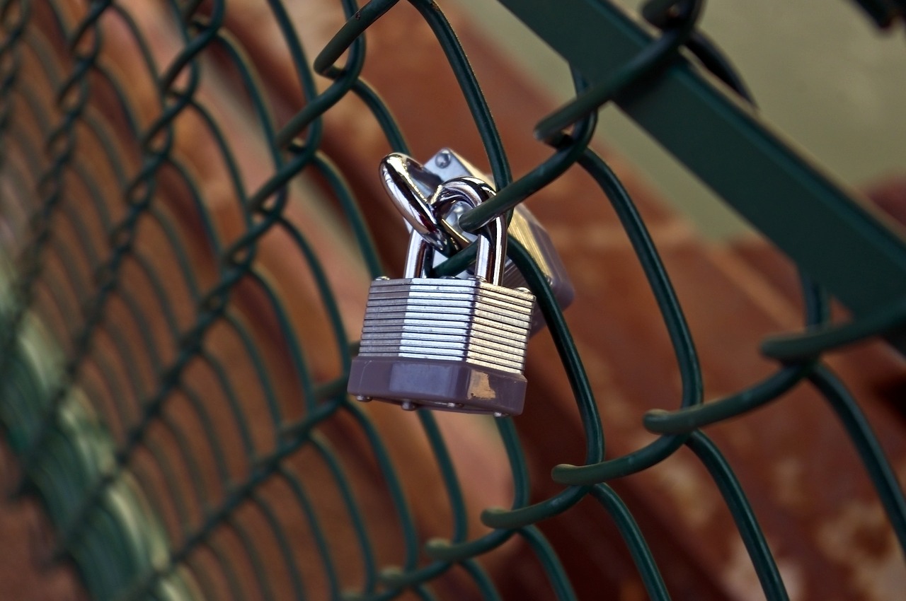 love locks  love  padlock free photo