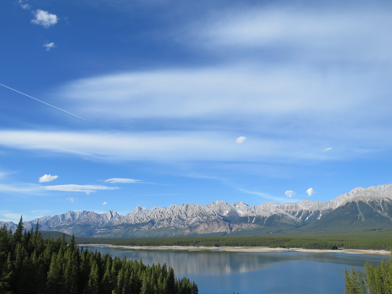 lower kananaskis lake mountains lake free photo