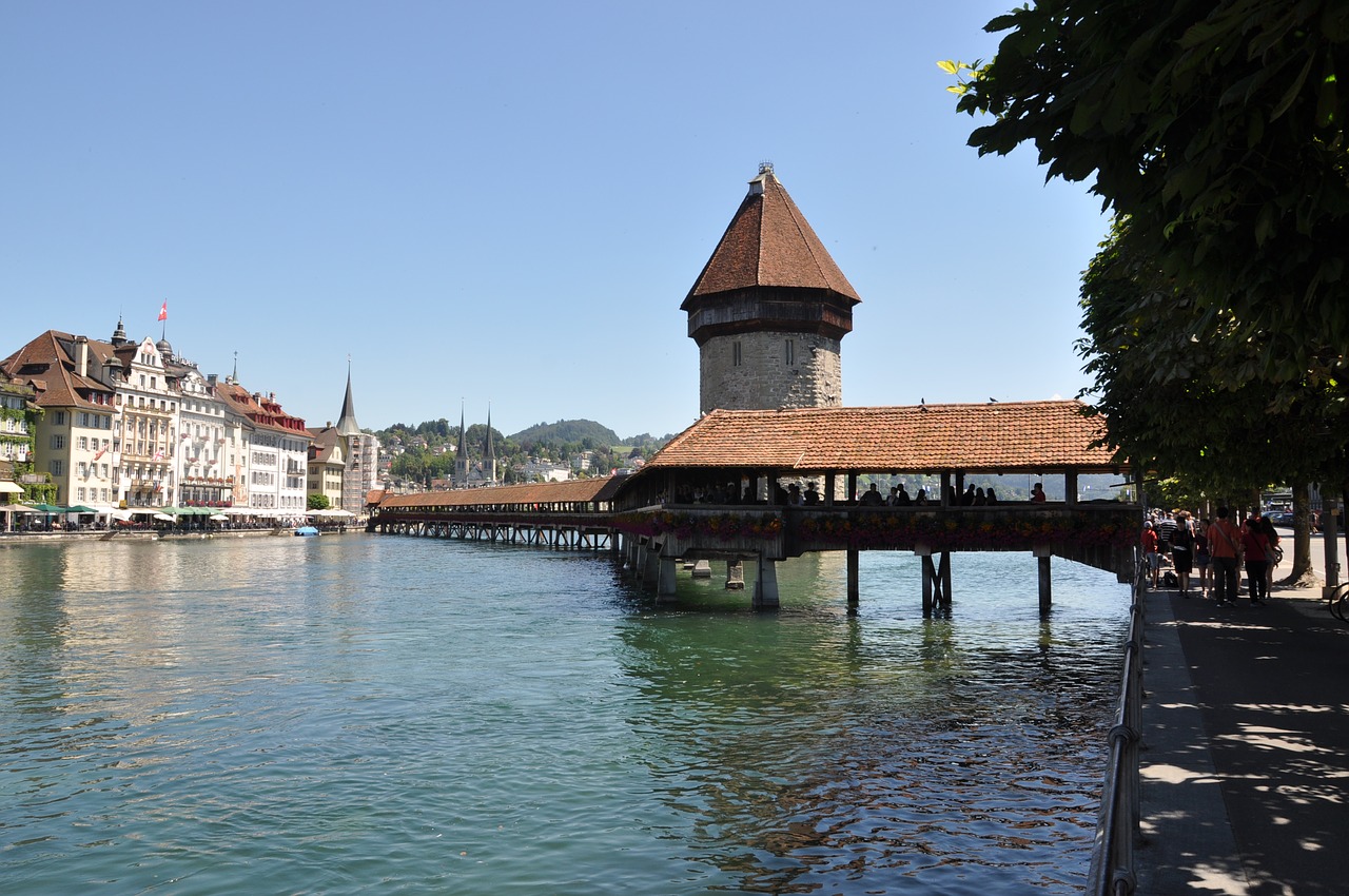 lucerne chapel bridge switzerland free photo