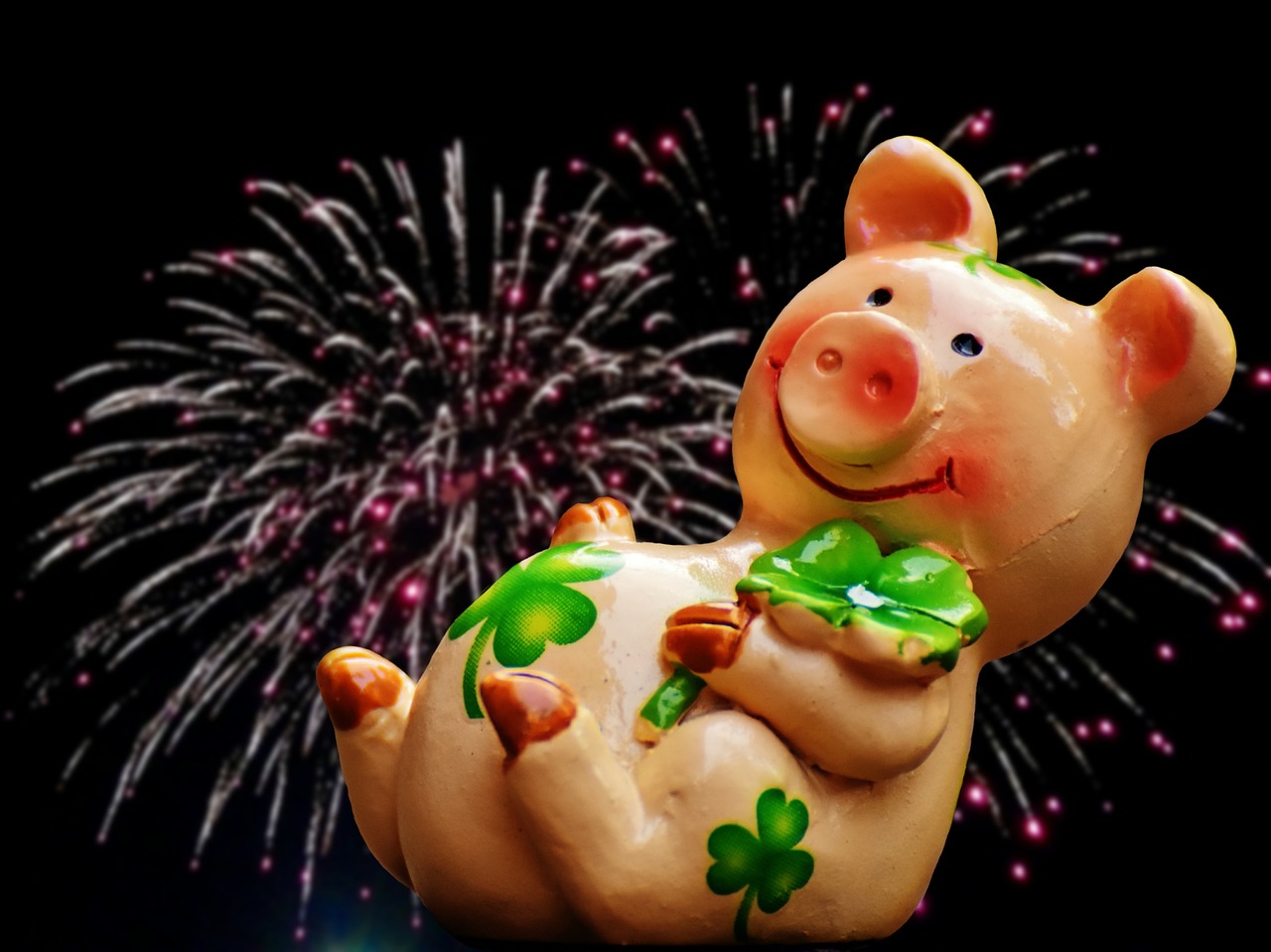 luck piglet lucky pig free photo