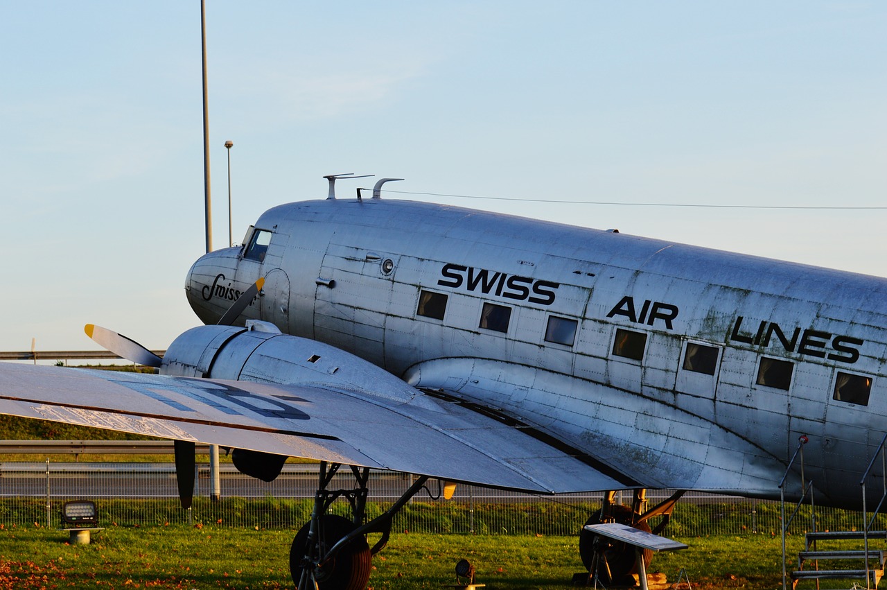 lufthansa old aircraft munich airport free photo