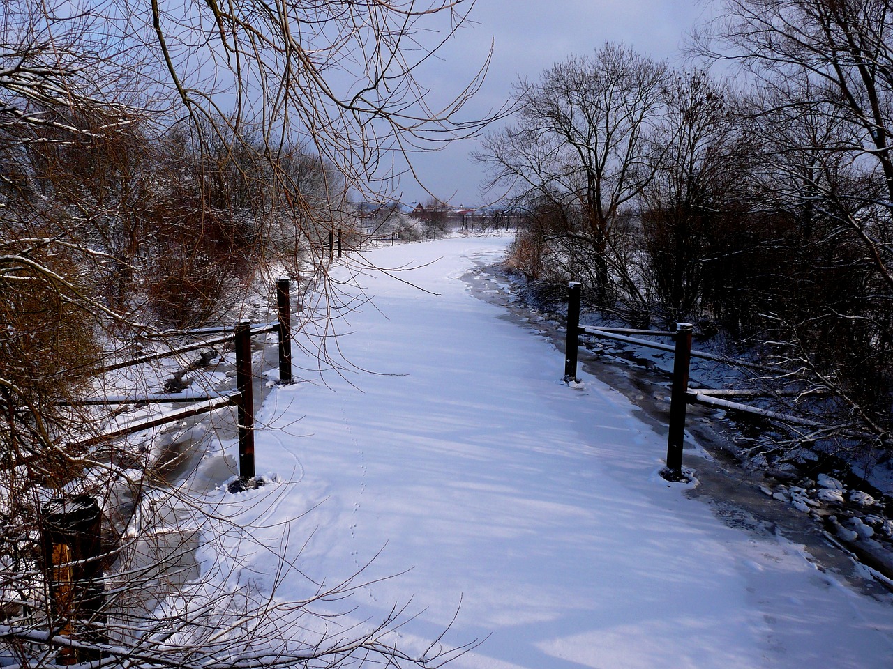 lühe ice old country free photo