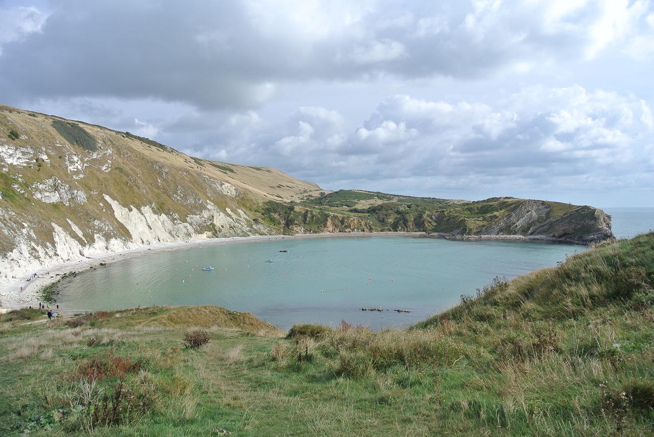 lulworth dorset cove free photo