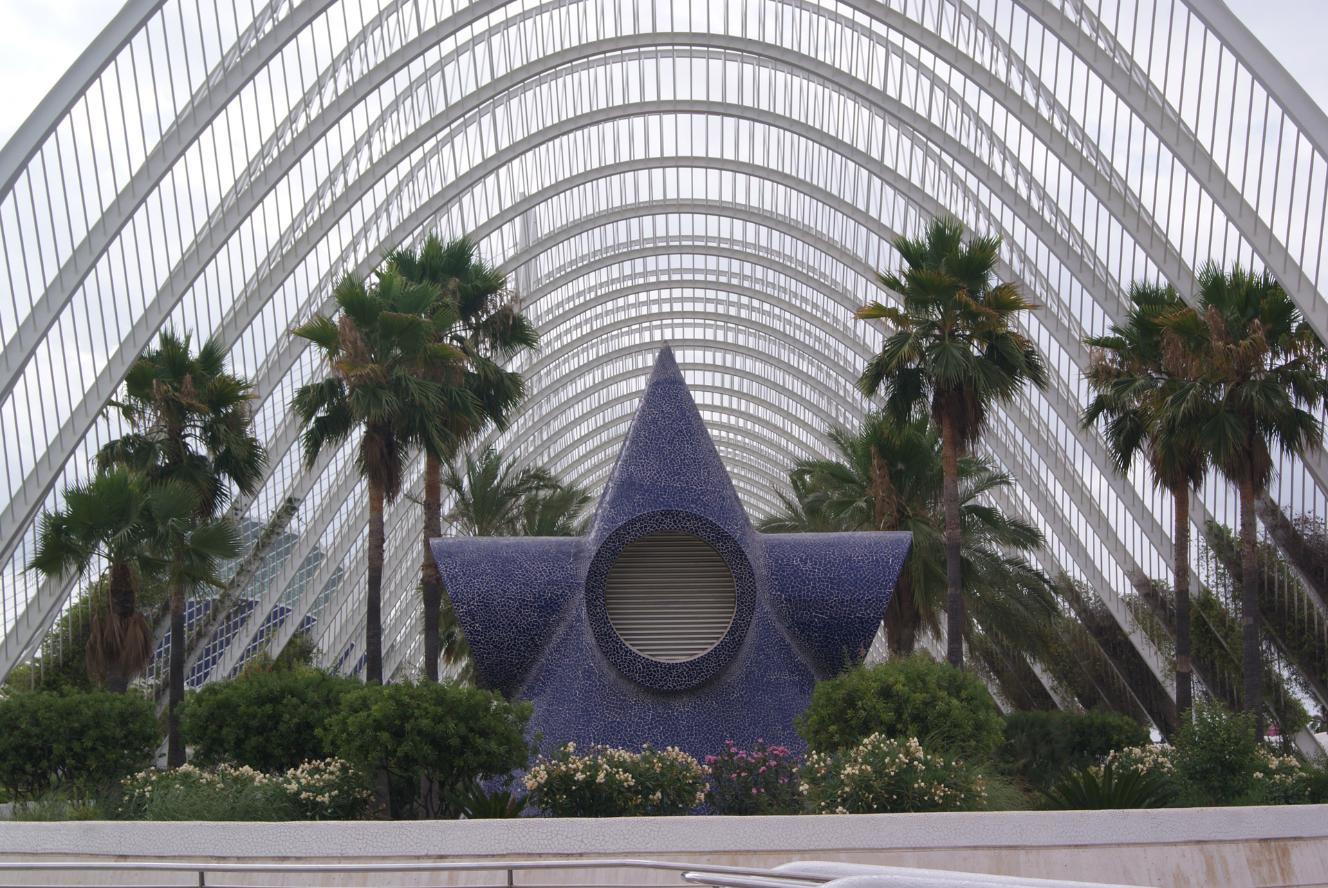 city of arts and sciences building tourism free photo