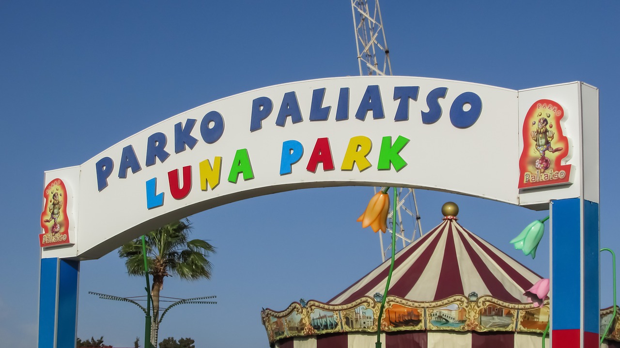 luna park amusement park colorful free photo