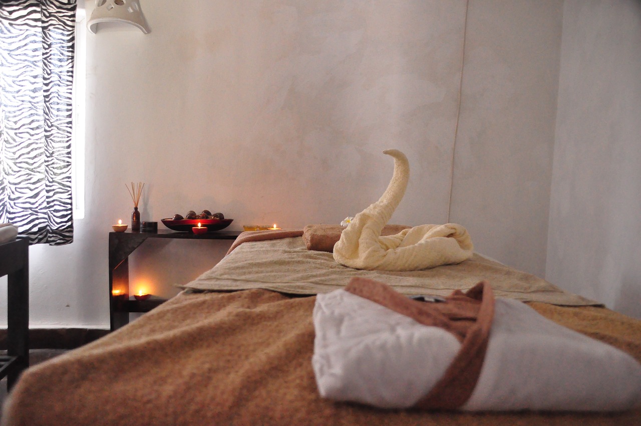 luxury spa relaxation massage free photo