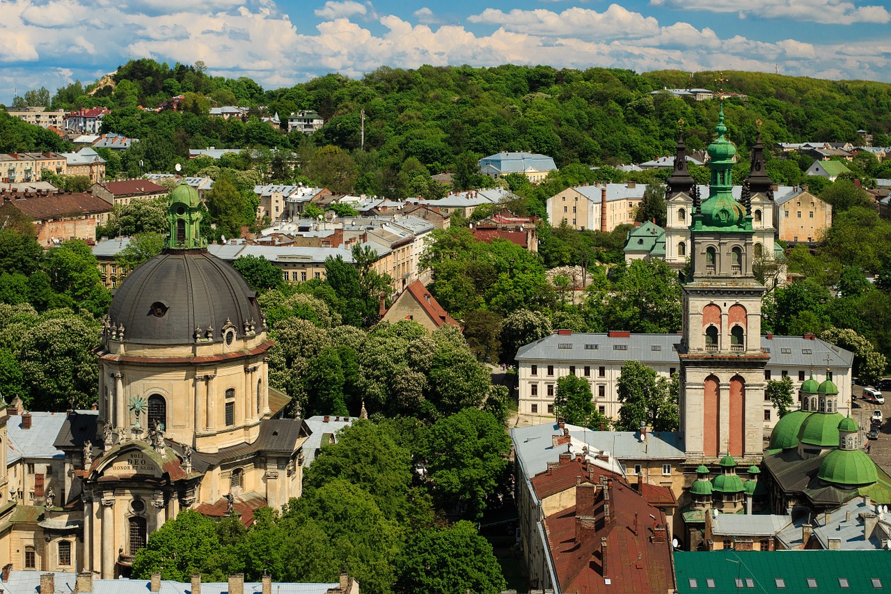 lviv ukraine unesco free photo