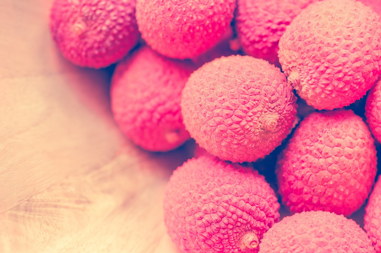 lychee fruits sweet free photo
