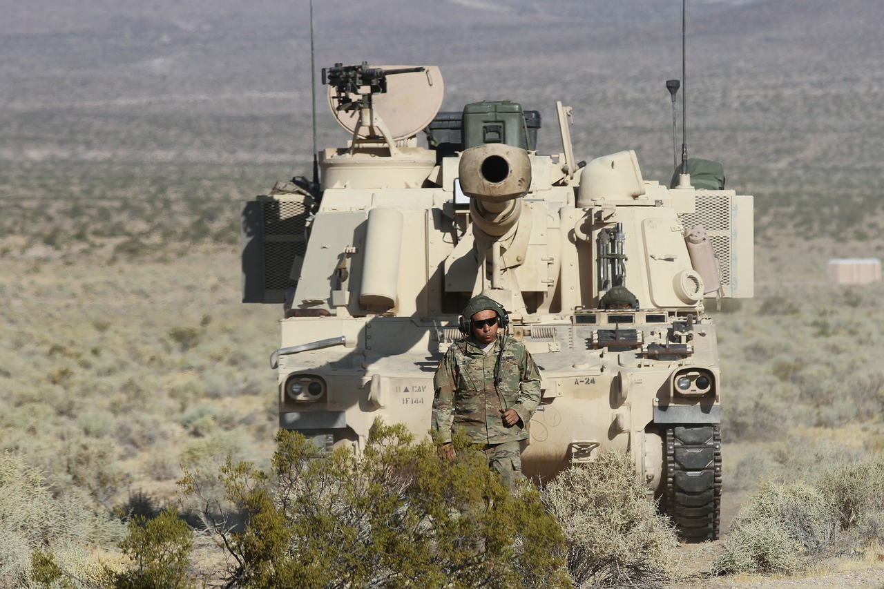 m-109a6 paladin us army united states army free photo