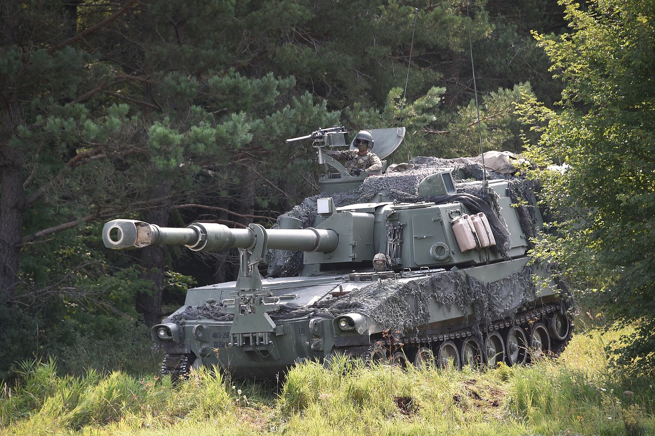 M109a6,paladin,howitzer,artillery,mobile - free image from needpix.com