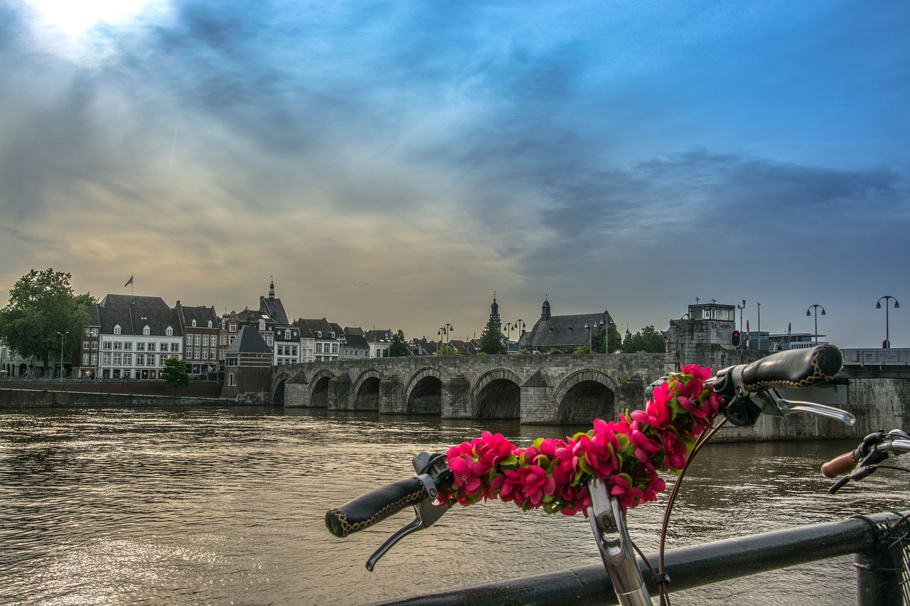 maas maastricht netherlands free photo