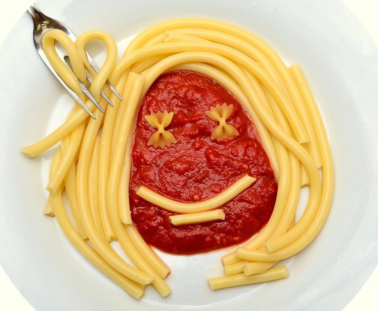macaroni bolognese pasta free photo