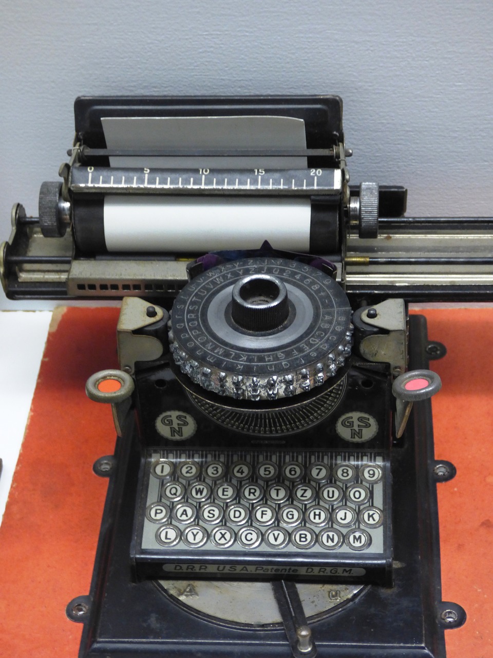 machine typewriter print free photo
