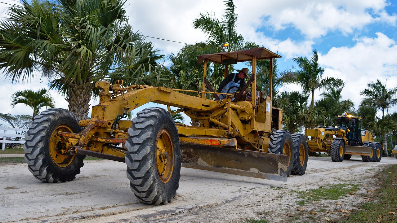 machine grader cat free photo