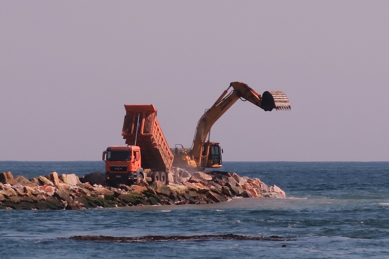 machinery spring breakwater free photo